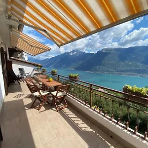 Casa Nonno Sergio View By Gardadomusmea Apartment Tremosine